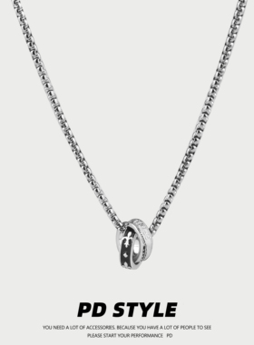 PDSTYLE黑白克洛花字母双环项链轻奢小众ins高级感男女生毛衣链潮