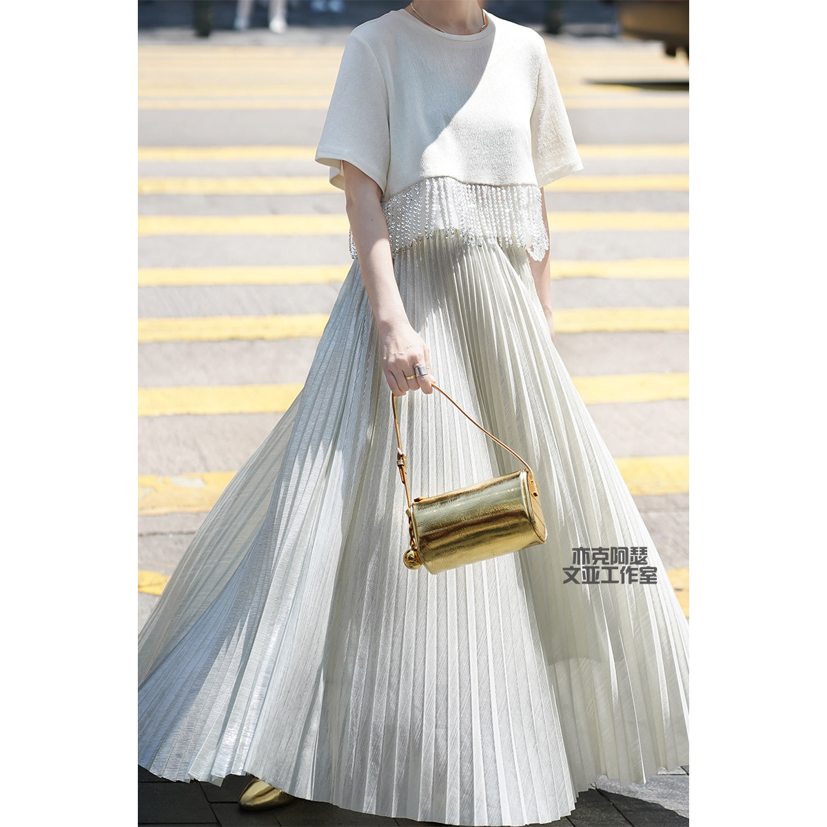 亦克阿瑟纸醉金迷之金色百褶大摆裙 高腰大摆显瘦超长女装半身裙