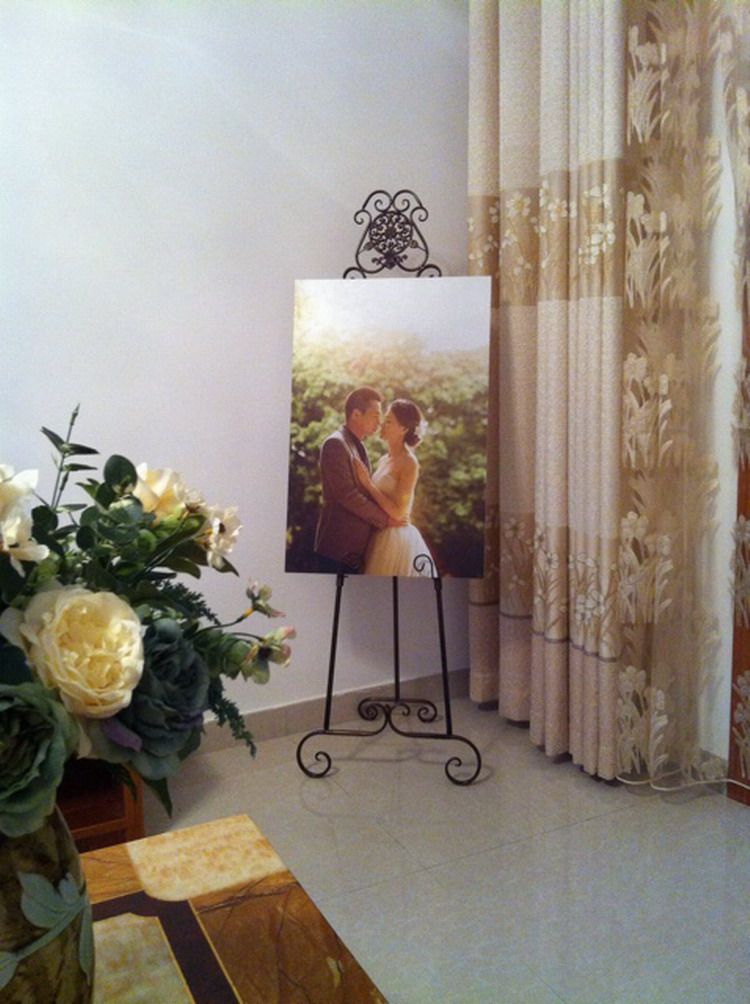 馨生活落地铁艺展示架素描画架 简约油画架相框架子婚庆照片托架