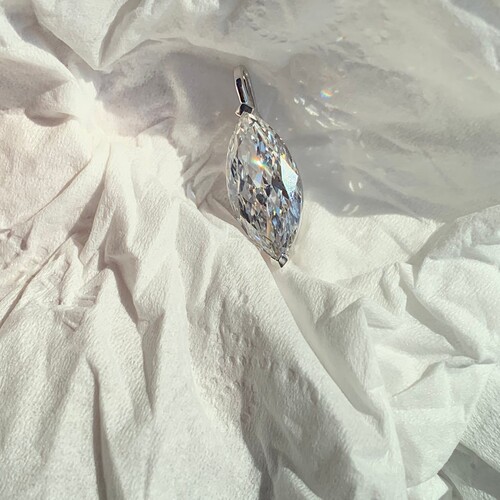 3克拉马眼培育钻18k单吊坠 marquise lab grown diamond pendant