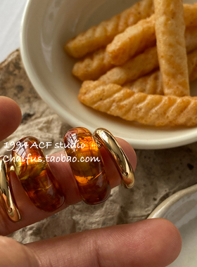 柴夫工作室/R455 港风复古撞色琥珀树脂耳钉小众文艺氛围感耳环