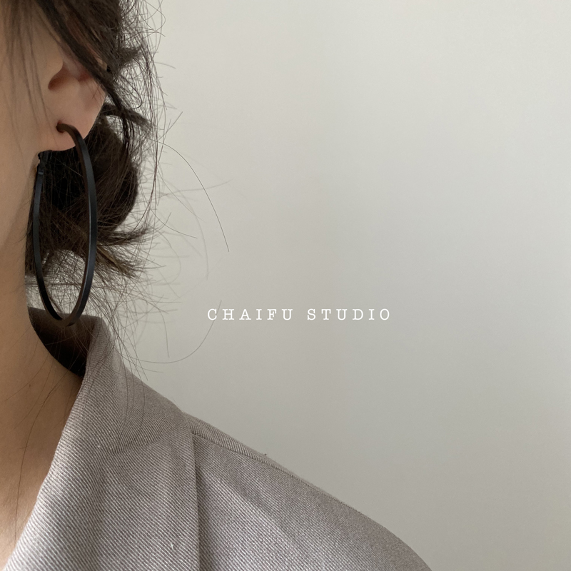 Chaifu studio /R304 INS简约百搭哑黑质感大气优雅气