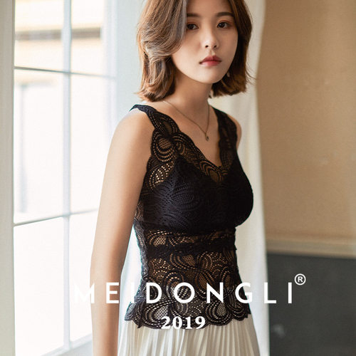 新款全蕾丝镂空v领唯美