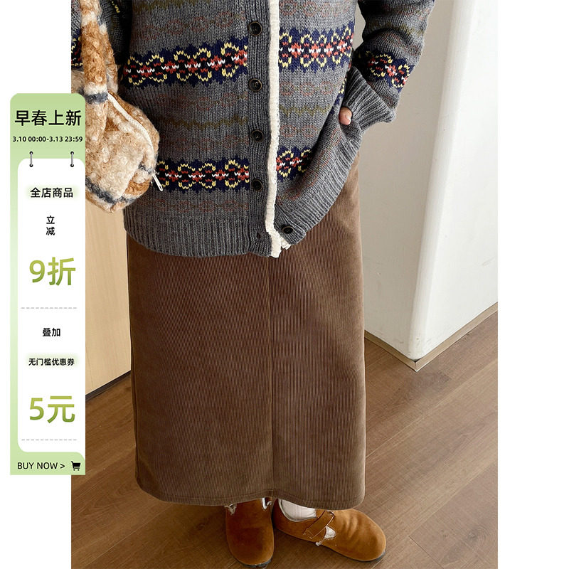 大码胖mm巨好看炸街独特漂亮裙子女秋冬装高腰显瘦灯芯绒半身裙厚