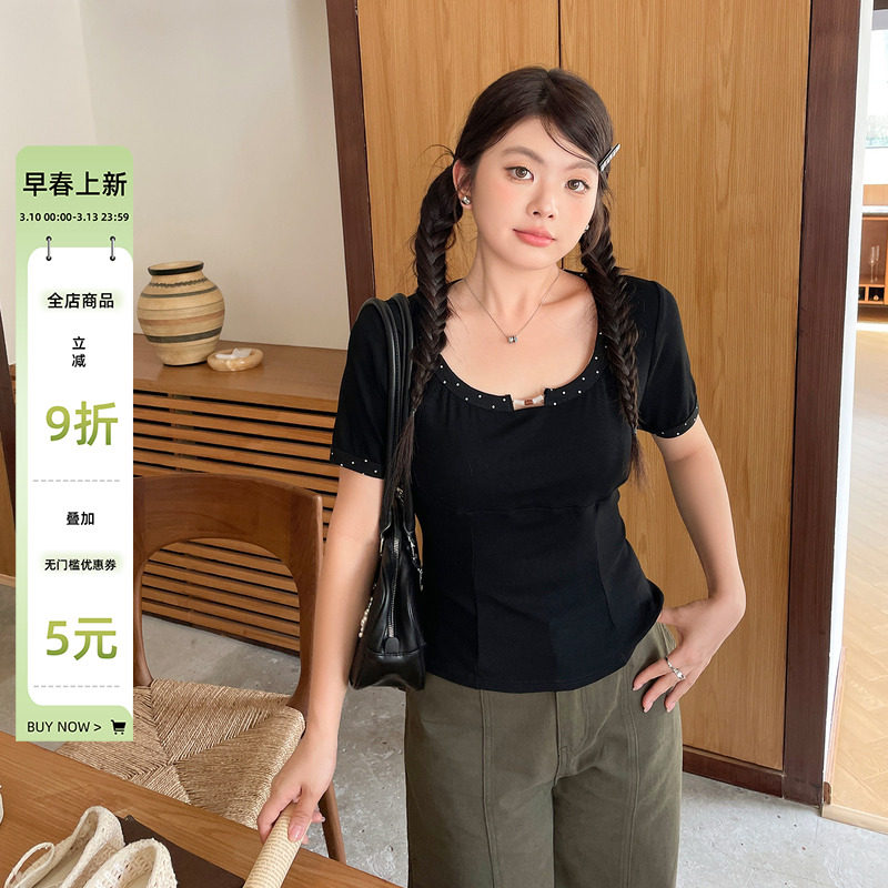 2025新款漂亮短袖正肩t恤女胖mm大码显瘦独特设计感小众韩系上衣