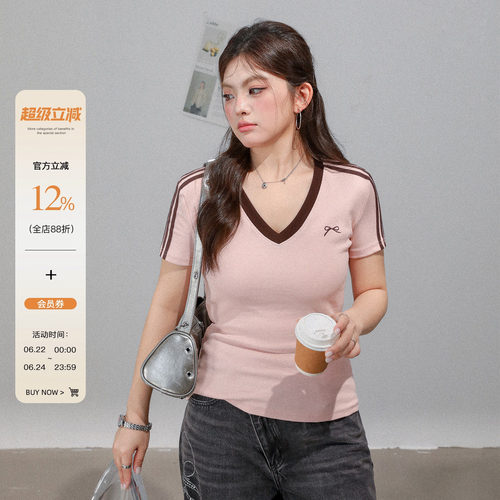 夏季大码胖mm又a又飒正肩显瘦女款上衣2026巨好看薄款v领短袖t恤