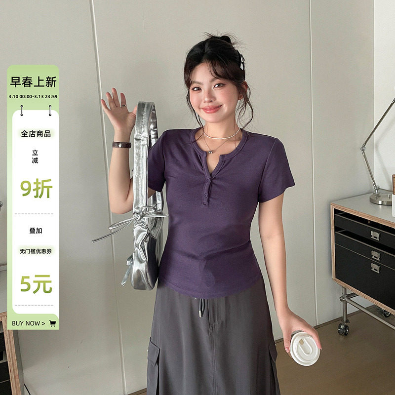 春夏女装2026新款超好看温柔独特上衣胖mm大码韩系风短款正肩t恤