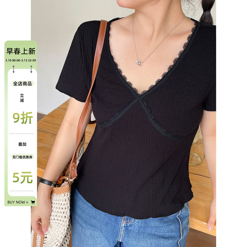 2025夏季穿搭正肩独特超好看t恤胖mm大码女装法式绝美短款上衣