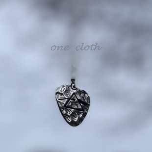 Side Dark 月之暗面摇滚乐队拨片原创项链 Floyd Pink