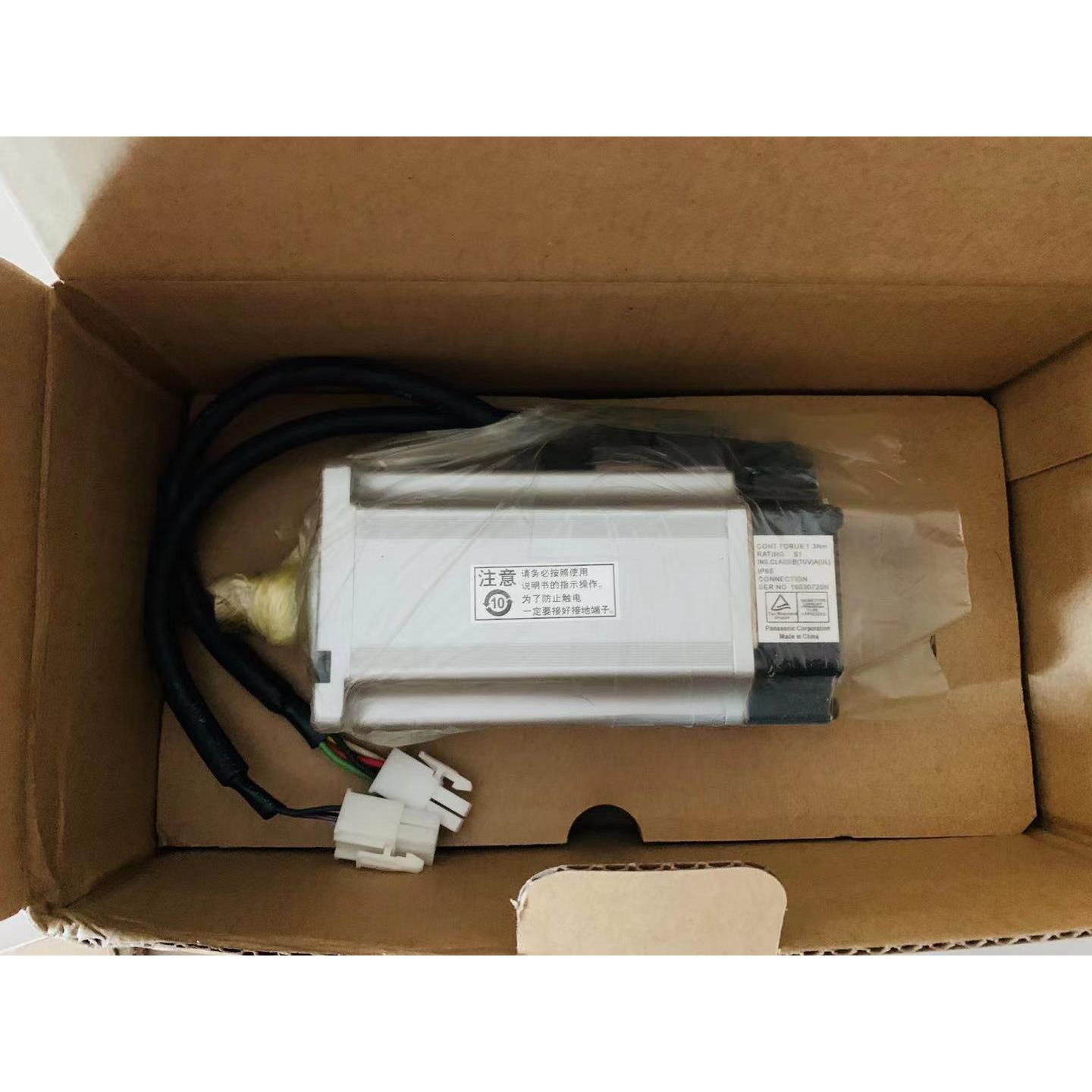 松下伺服电机MHMJ082G1U/MHMD082G1U/MHMJ042P1S/MHMD082P1U