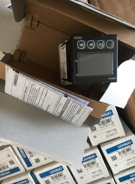 正品温控表E5CN-QMT/RMT/CMT/R2MT/Q2MT/-500/RT/QT/R2TD/RTD/QTD