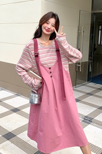 多巴胺粉色条纹拼接假两件背带连衣裙女2025春秋新款甜美减龄裙子图片
