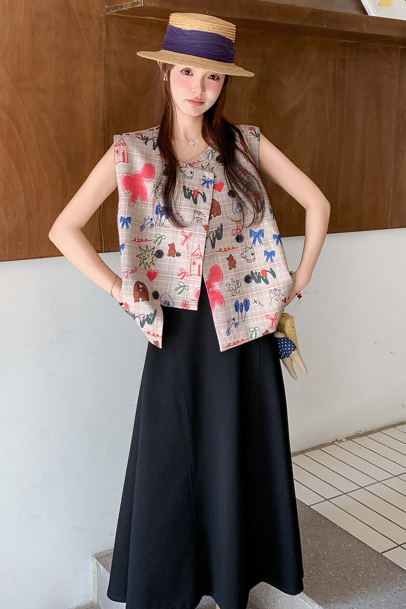 高级感涂鸦印花马甲黑色赫本风背心长裙新款温柔两件套连衣裙女夏,女装套装/套裙,2C103