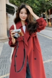 超好看红双排扣风衣女2025春秋新款英伦风长款过膝宽松外套，女装风衣，2C103