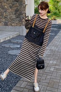 简约通勤春秋时尚套装通勤套装背带裙韩版春装ins风大码显瘦牛仔图片