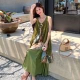 绿色碎花吊带连衣裙女2025新款夏日绝美海边度假风开衫长裙两件套，女装套装/套裙，2C103