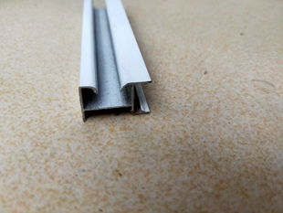 回卷纱窗卡槽老式 纱窗配件卡条底框铝合金抗风化底槽底角