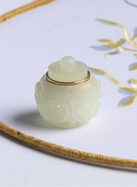 夜光石小萌鹿手机吊坠镂空香囊挂