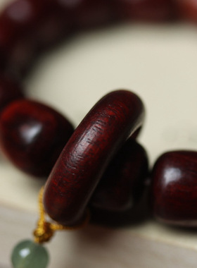 赞比亚小叶紫檀老型桶珠文玩手串