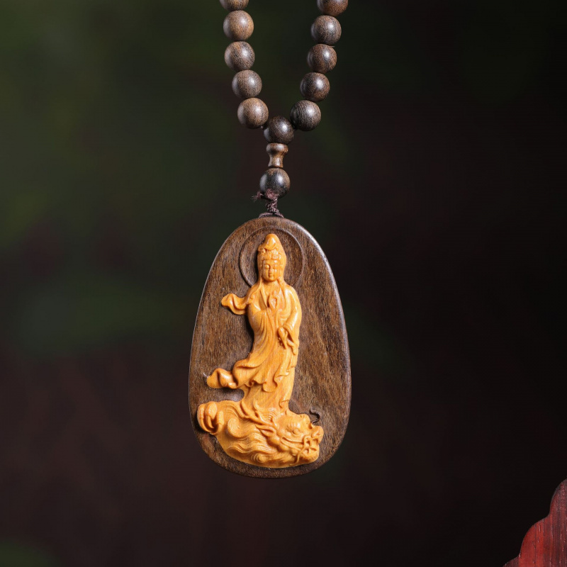 沉香木雕刻镶嵌款御龙观音木制工