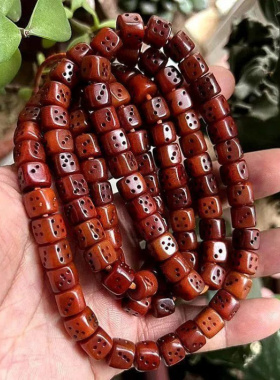 西藏牛骨方形骰子型油润108颗桶
