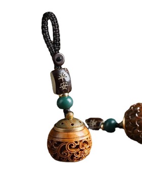 绿檀木古风镂空香囊球香丸汽车钥