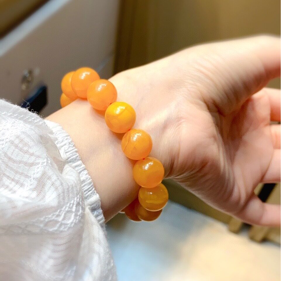 天然老花蜡蜜蜡手串很老很老的老料妖花纹路尺寸13.4毫米重21克