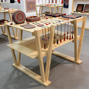 展示台展架实木高级创意服装店包包绣品售卖文创陈列摆台展会木架