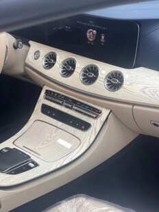 奔驰e级coupe内饰改装中控面板e260轿跑改装碳纤维升级白杨木实木
