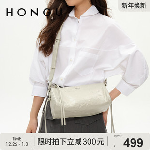 红谷包包2025新款 质感真皮单肩腋下包通勤牛皮波士顿枕头包女士包