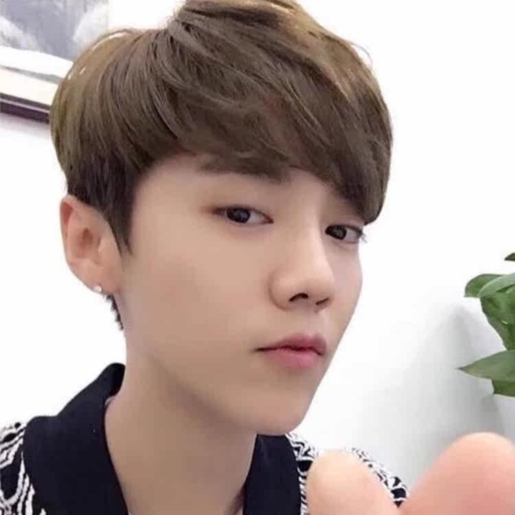 Perruque cheveux raides Court - Ref 2608348 Image 3