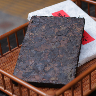 【传统工艺】1997年瑶香老树荒野六堡茶槟榔香药香老生茶砖500g