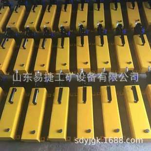 7.8 超高压手动油泵 1.0 手动液压泵 SDB1.8