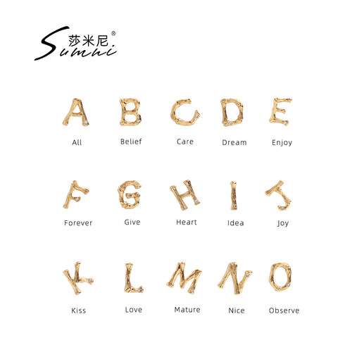 sumni莎米尼字母女耳钉