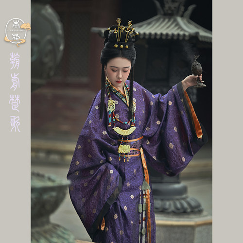 本格出品长裙春秋女套装战国袍服