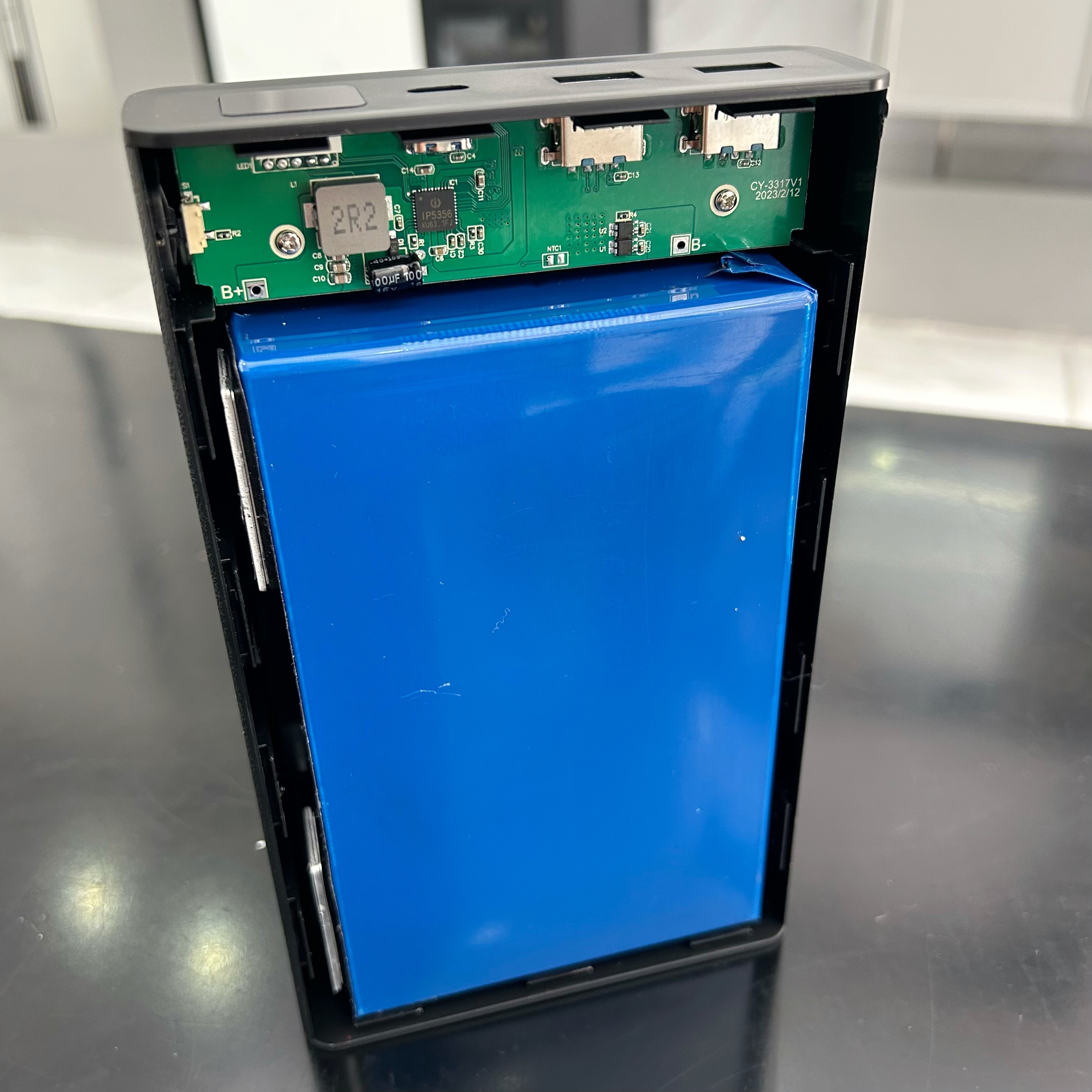 大单体超大容量 黑色充电宝盒不虚标50000毫安 快充