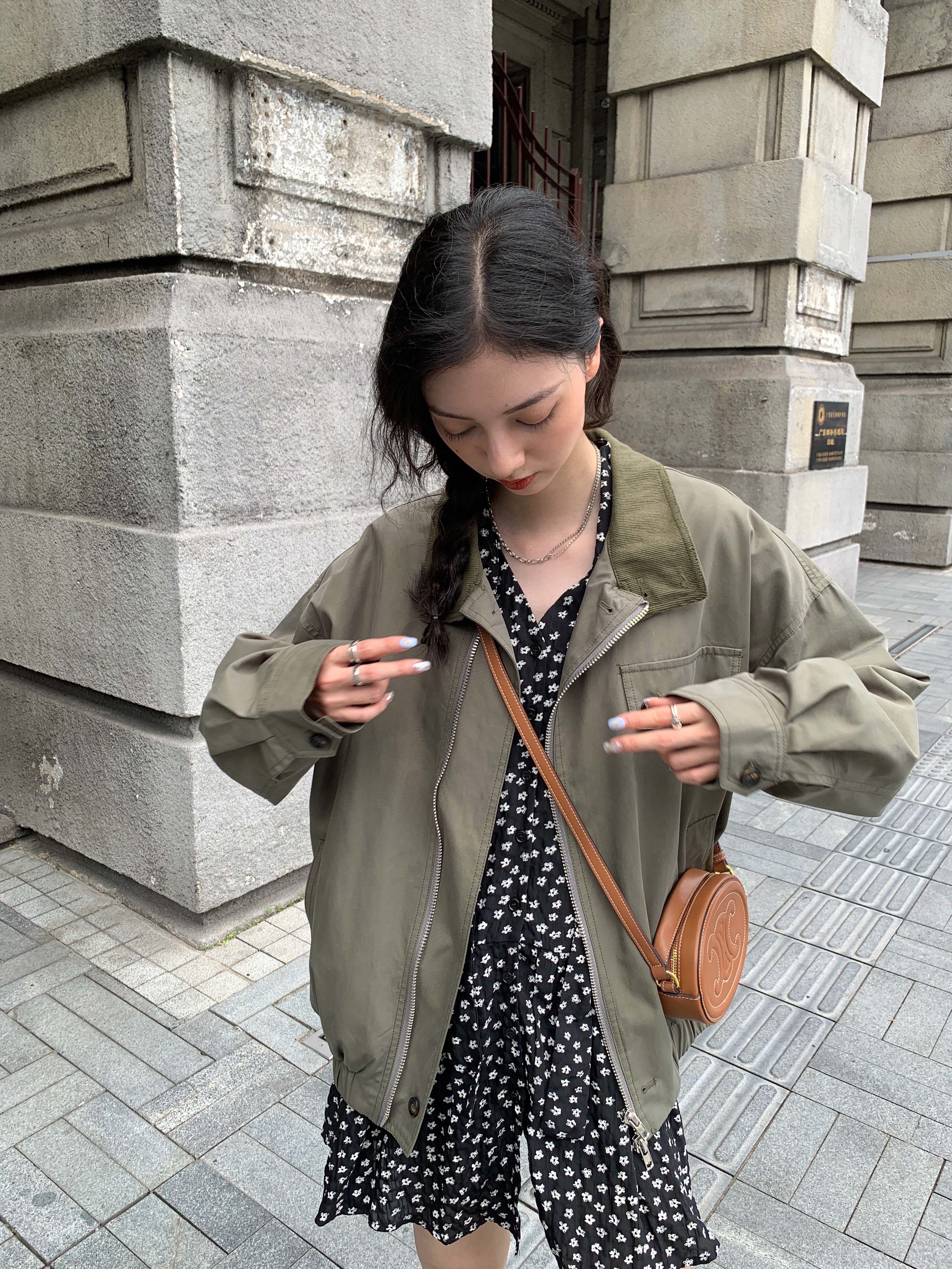 清仓不退不换 军绿色休闲工装外套女2024冬季宽松立领夹克上衣