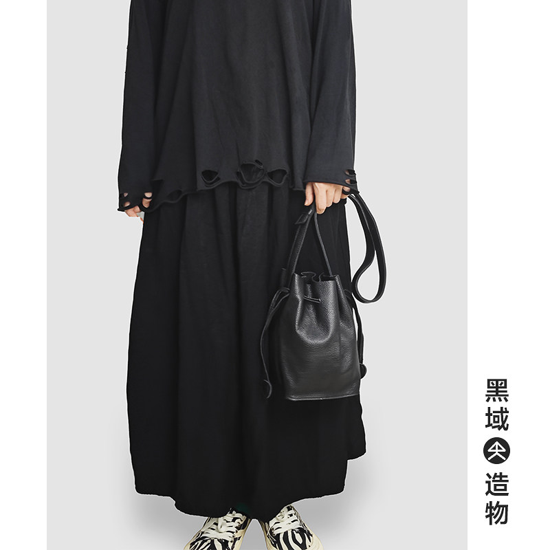 黑域新款头层牛皮单肩斜挎包简约真皮抽绳小水桶包外出小挎包软,箱包皮具/热销女包/男包,水桶包,淘宝优惠券,粉丝福利购,淘宝优惠卷