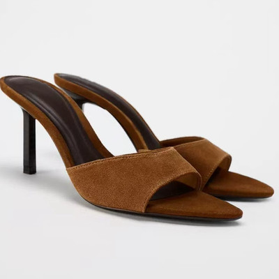 西班牙2024秋季新品一字带式后空小众凉鞋深棕黄色尖头细高跟凉拖