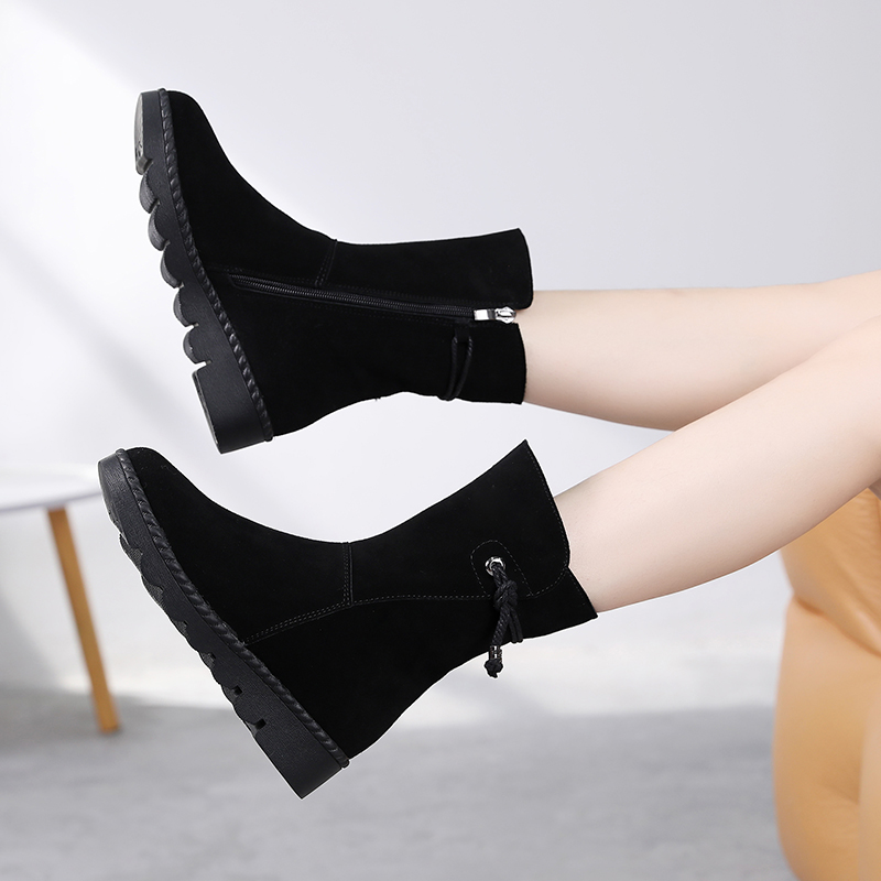 磨砂真皮中筒靴女平底加绒雪地靴