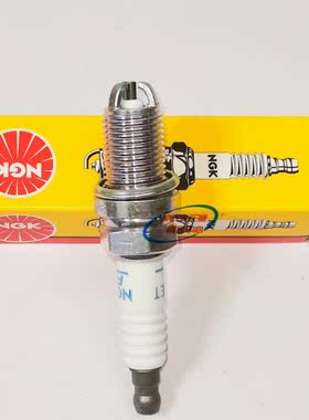 三爪NGK镍合金火花塞 BKUR6ET-10 2397 适用于高尔夫宝来奥迪A6