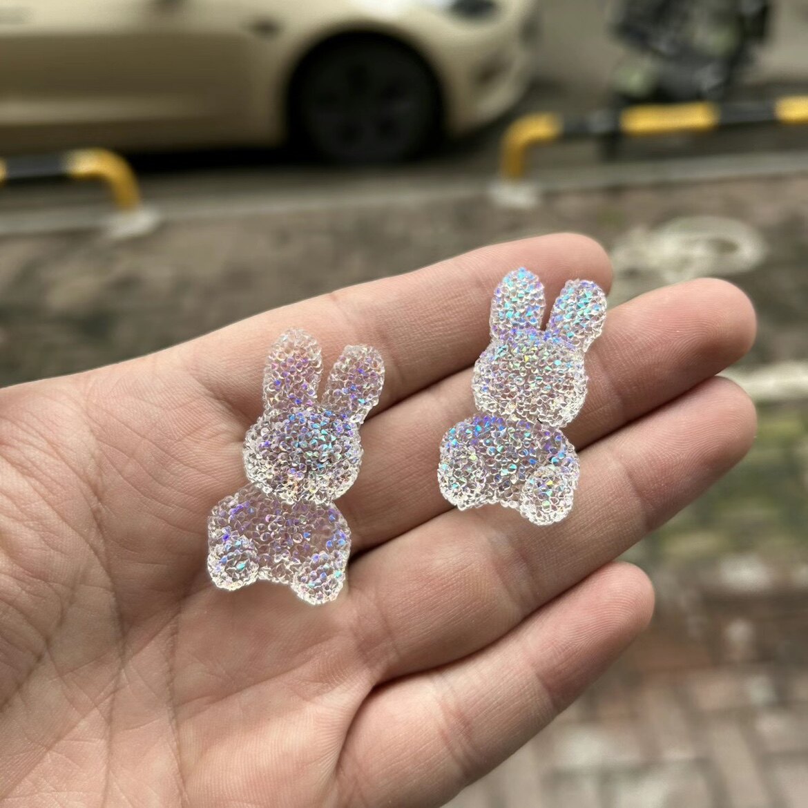 鞋花配件 可拆卸超可爱超闪亮钻兔兔马丁靴运动鞋板鞋百搭鞋带扣