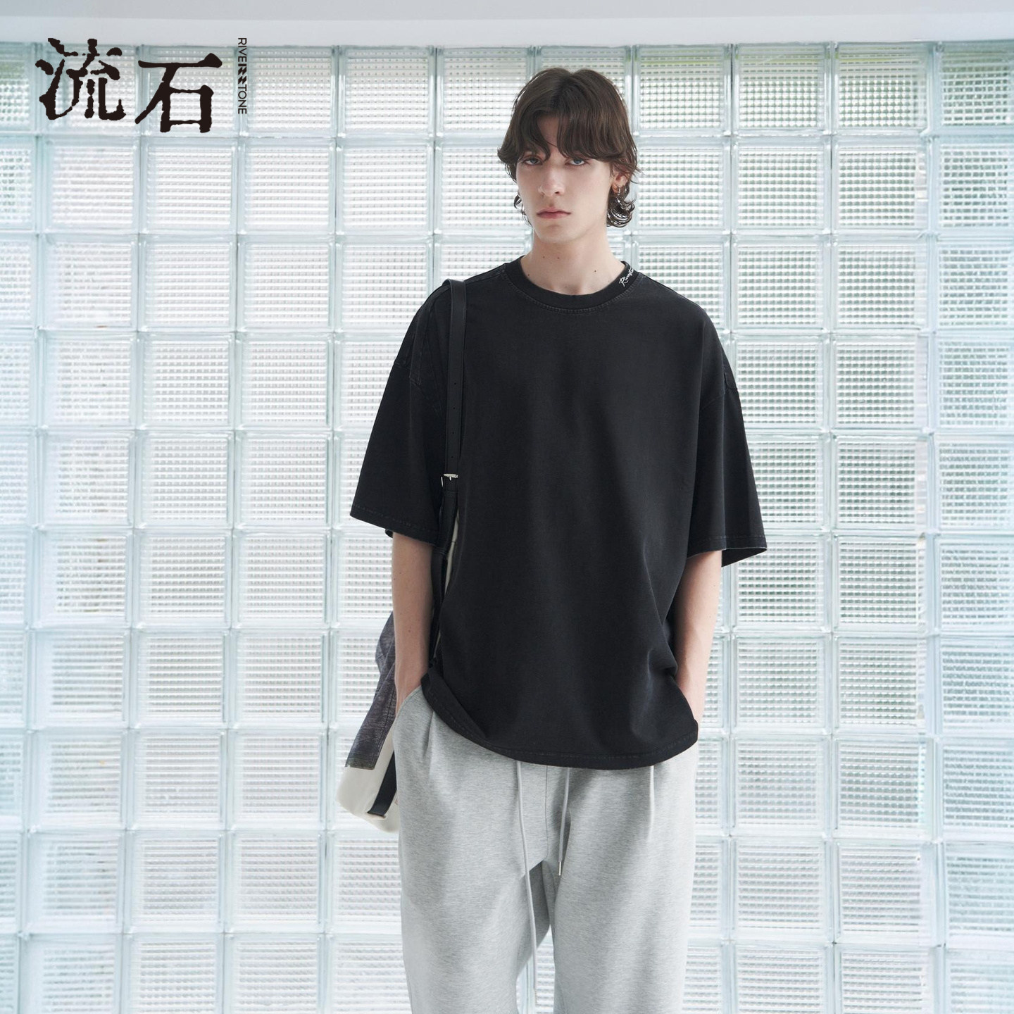 流石男装纯棉复古短袖T恤衫2026年夏季新款男士薄款随性刺绣上衣