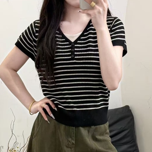 针织衫 V领短袖 女宽松显瘦上衣天丝棉休闲假两件 女装 9010春夏新款