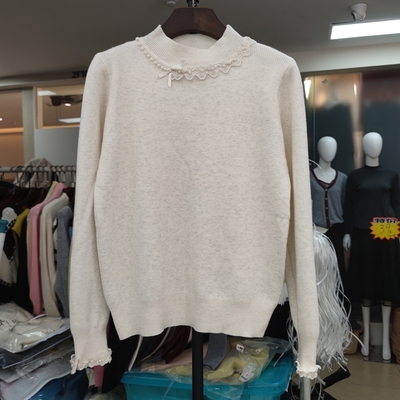 2530秋冬加绒加厚一体绒半高领长袖针织衫女蕾丝钉珠毛衣打底上衣