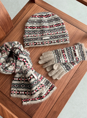 ALIN圣诞节复古游牧民族风雪花麋鹿红色山羊绒帽子围巾手套三件套