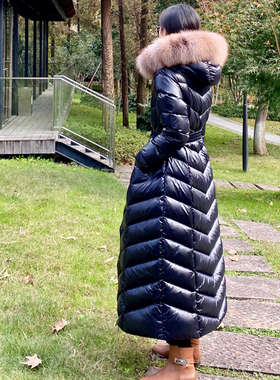 ALIN代工出品 经典版立体斜缝470克90白鹅绒加厚加长银狐毛羽绒服