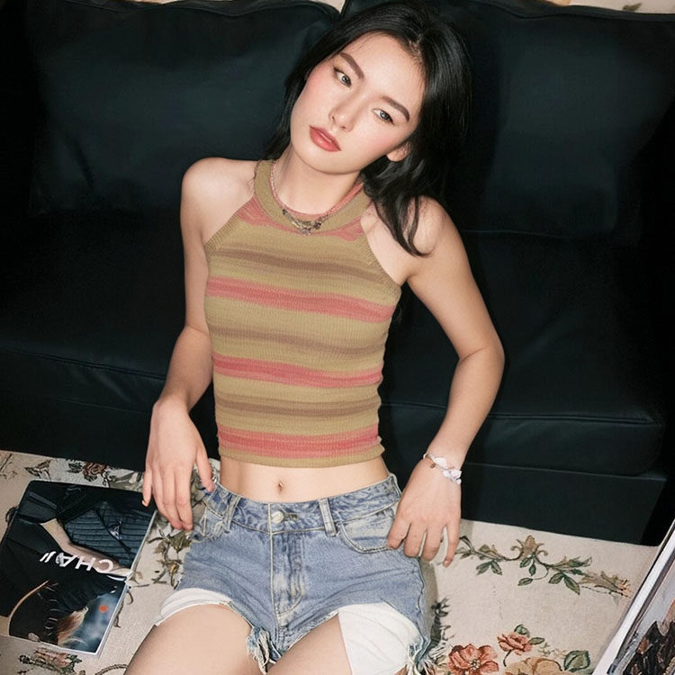 彩虹条纹针织挂脖吊带背心女夏季新款看外穿甜辣修身内搭短款上衣