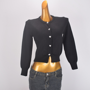 2025秋季新款黑色针织开衫女小个子圆领修身显瘦高腰短款上衣外套