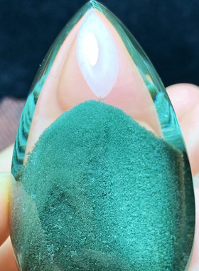 魅晶绿幽灵晶体通透吊坠